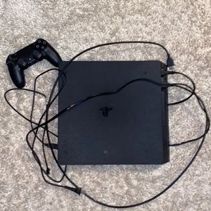 PS4 PRO/ barley used
